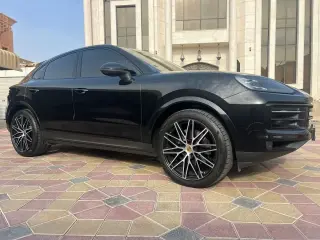 2024 Porsche Cayenne in Abu Dhabi used car