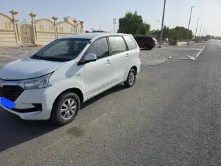 2019 Toyota Avanza في Dubai سيارة مستعملة