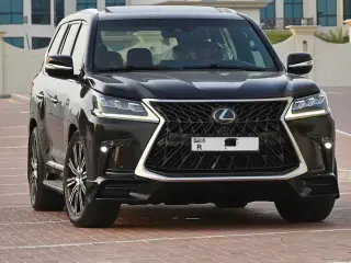 2018 Lexus LX 570 في Umm Al Quwain سيارة مستعملة