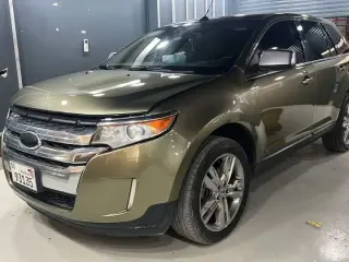 2012 Ford Edge في Abu Dhabi سيارة مستعملة