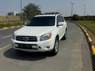 2007 Toyota Rav4 in Sharjah used car