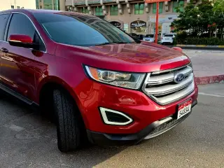 2017 Ford Edge في Abu Dhabi سيارة مستعملة