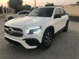 2021 Mercedes-Benz GLB في Sharjah سيارة مستعملة