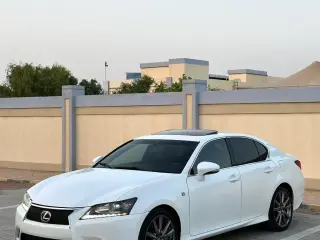 2014 Lexus GS في Dubai سيارة مستعملة