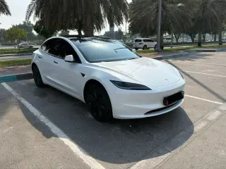 2025 Tesla MODEL 3 in Dubai used car