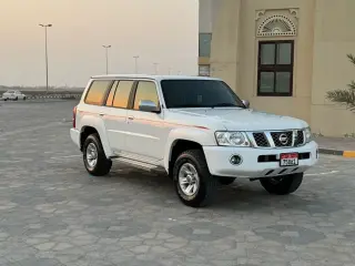 2019 Nissan Patrol Super Safari في Abu Dhabi سيارة مستعملة