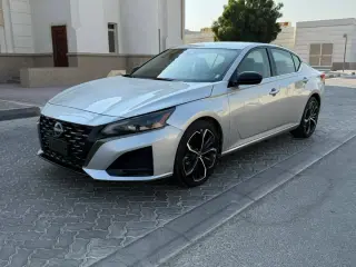 2024 Nissan Altima in Sharjah used car