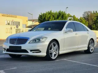 2013 Mercedes-Benz S-Class في Dubai سيارة مستعملة