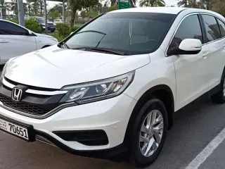2016 Honda CR-V في Abu Dhabi سيارة مستعملة