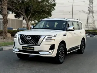 2023 Nissan Patrol in Dubai used car