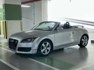 2009 Audi TT في Dubai سيارة مستعملة