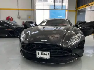 2017 Aston Martin DB11 in Dubai used car