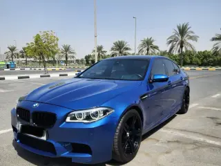 2015 BMW M5 في Dubai سيارة مستعملة