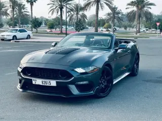 2017 Ford Mustang in Dubai used car