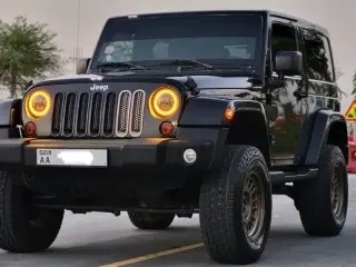 2013 Jeep Wrangler في Dubai سيارة مستعملة