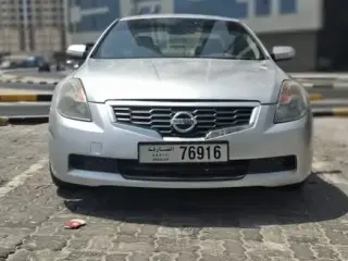 2009 Nissan Altima in Sharjah used car