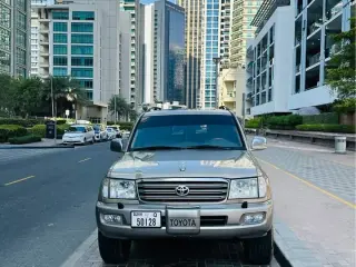 2004 Toyota Land Cruiser in Dubai used car