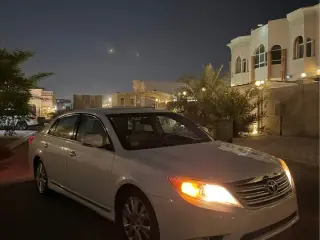 2011 Toyota Avalon in Sharjah used car