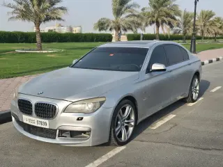 2012 BMW 7-Series في Sharjah سيارة مستعملة