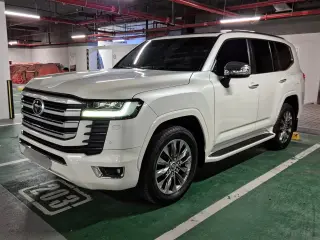 2022 Toyota Land Cruiser in Dubai used car