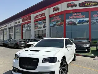 2015 Chrysler 300 in Abu Dhabi used car