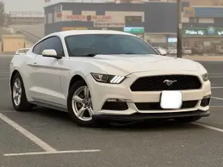2017 Ford Mustang in Dubai used car