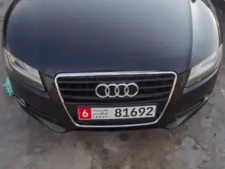2011 Audi A5 في Abu Dhabi سيارة مستعملة