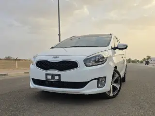 2016 Kia Carens in Al Ain used car