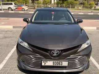 2019 Toyota Camry in Dubai used car