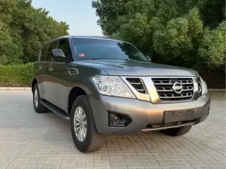 2017 Nissan Patrol في Sharjah سيارة مستعملة