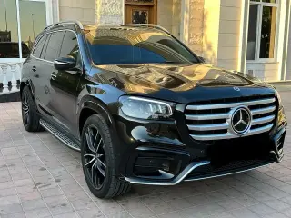 2024 Mercedes-Benz GLS في Dubai سيارة مستعملة