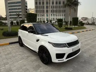 2019 Land Rover Range Rover Sport in Dubai used car