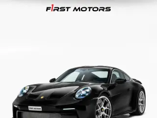 2024 Porsche 911 Carrera في Dubai سيارة مستعملة