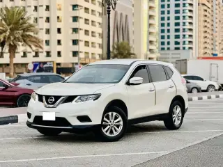 2015 Nissan XTrail في Sharjah سيارة مستعملة