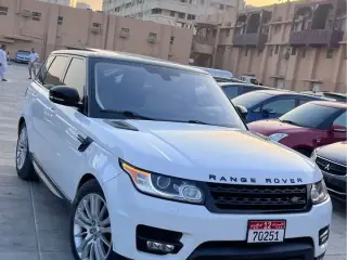 2016 Land Rover Range Rover Sport in Sharjah used car
