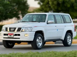2006 Nissan Patrol Super Safari في Abu Dhabi سيارة مستعملة