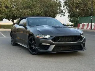 2017 Ford Mustang in Sharjah used car