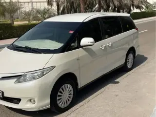 2011 Toyota Previa in Abu Dhabi used car