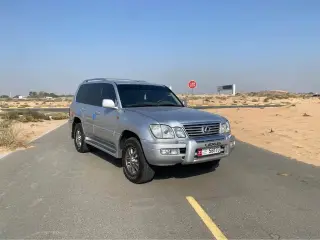 2007 Lexus LX 470 in Abu Dhabi used car