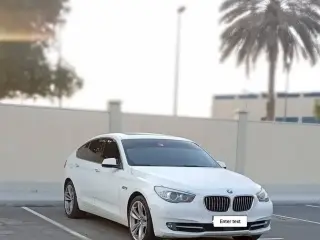 2011 BMW 5-Series في Dubai سيارة مستعملة