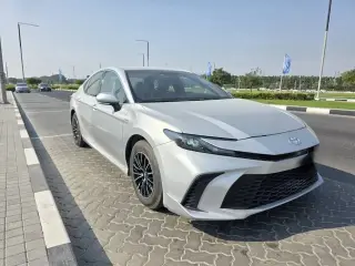 2025 Toyota Camry in Dubai used car