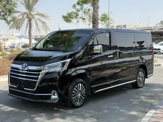 2022 Toyota Granvia in Dubai used car