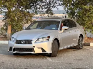 2015 Lexus GS in Sharjah used car