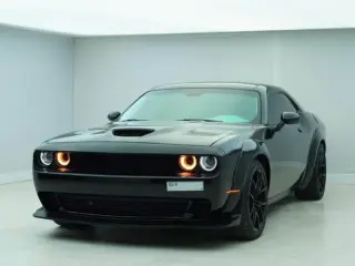 2020 Dodge Challenger in Dubai used car