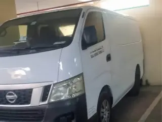 2016 Nissan Urvan في Dubai سيارة مستعملة