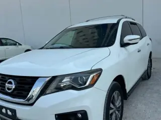 2017 Nissan Pathfinder in Dubai used car