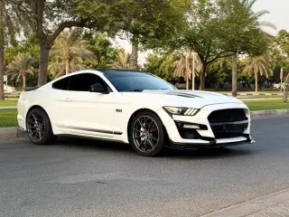 2016 Ford Mustang in Sharjah used car