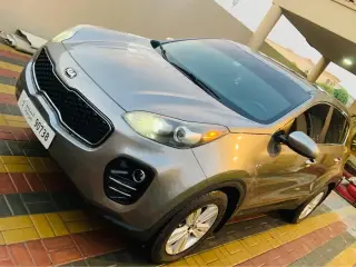 2017 Kia Sportage في Ajman سيارة مستعملة