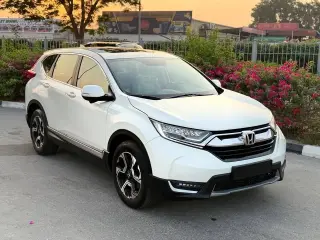 2018 Honda CR-V في Dubai سيارة مستعملة