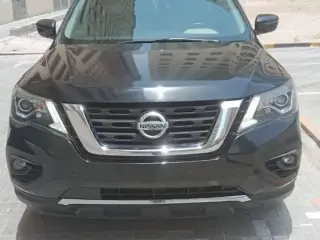 2017 Nissan Pathfinder in Dubai used car